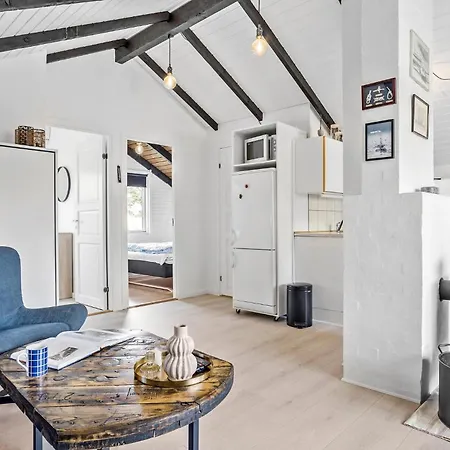 2 Bedroom Amazing In 別荘