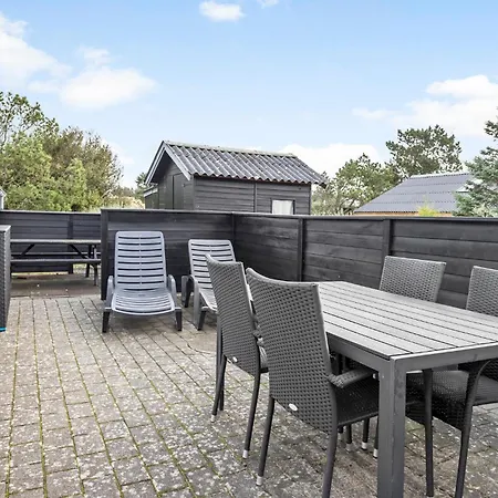 2 Bedroom Amazing In Thisted