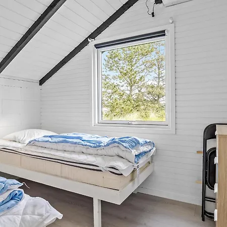 Дом отдыха 2 Bedroom Amazing In